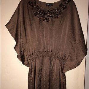 Brown blouse with flowers on collar